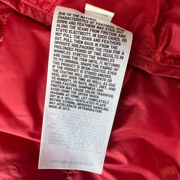 MARIMEKKO x Uniqlo Women’s Multicolor Circle Ultra Light Puffer Hooded Jacket - Picture 11 of 11